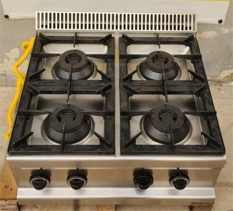 Εστία Αερίου Επιτραπέζια Με 4 Καυστήρες 70x70x30Cm ΜΒΜ Μεταχειρισμένη